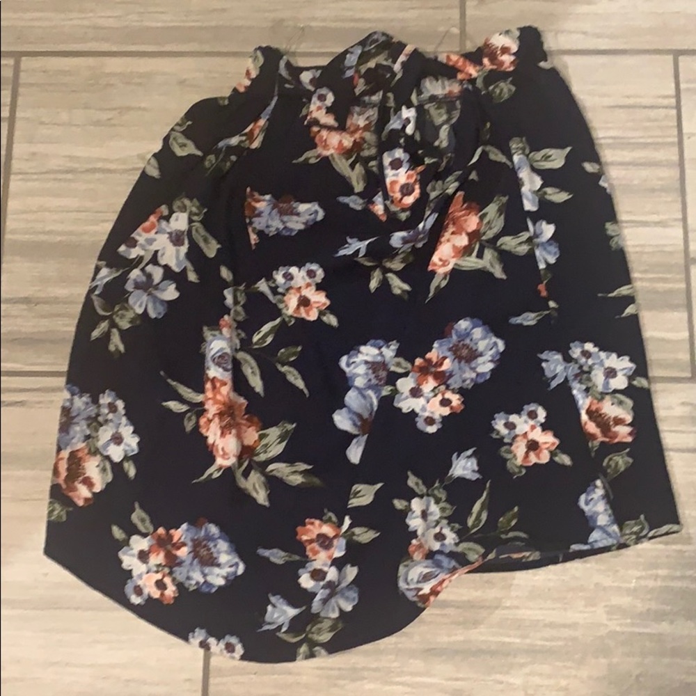 Key hole tube top